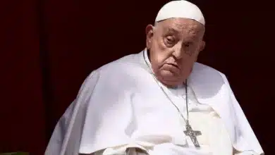 البابا فرنسيس  