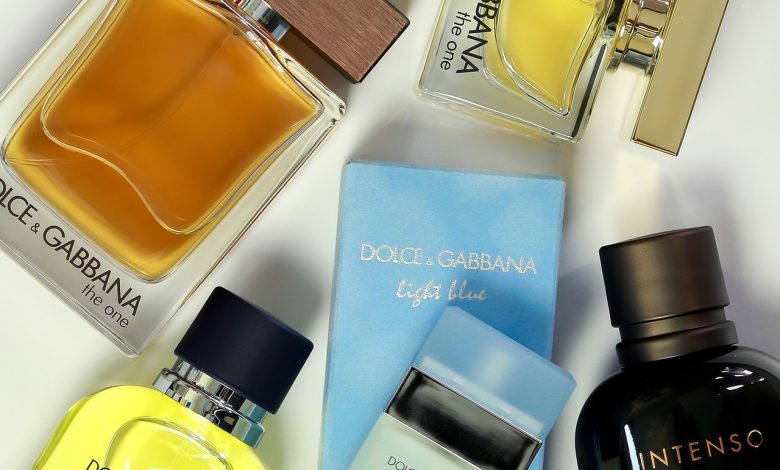 دليلك الشامل لأفضل العطور الرجالية والنسائية