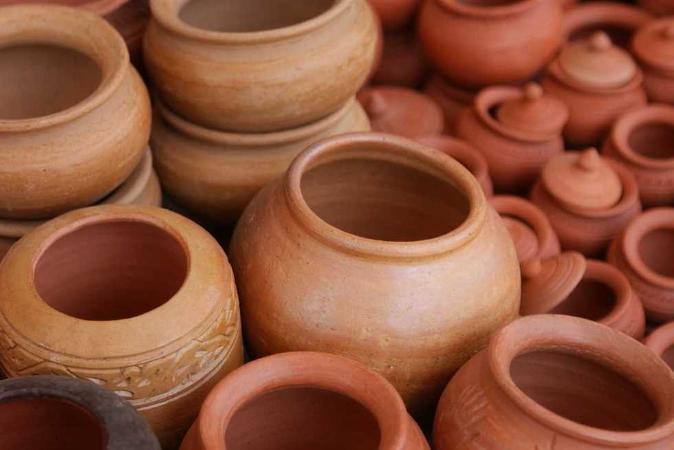 طريقة استخدام الفخار المطلي