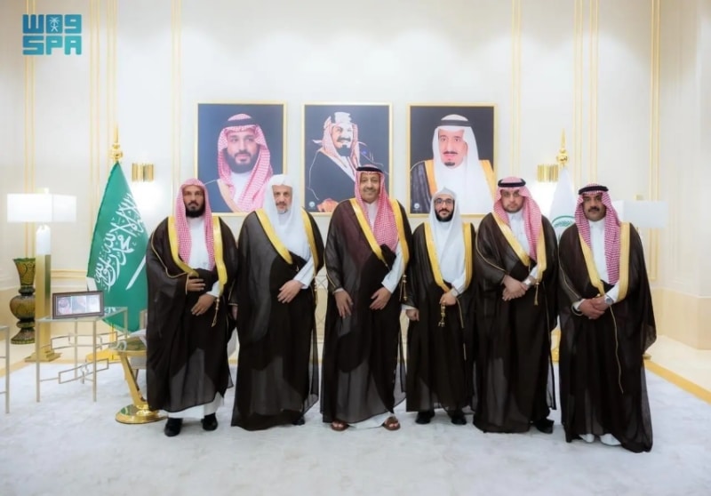 2484082.pngw800q100fjpg