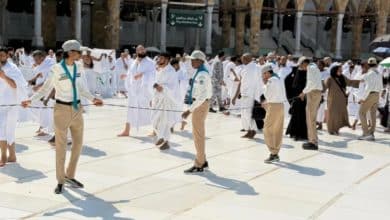 مشاركة كشافة تعليم مكة في تنظيم وتوجيه الحشود بالمسجد الحرام 4 2487076.pngw800q100fjpg